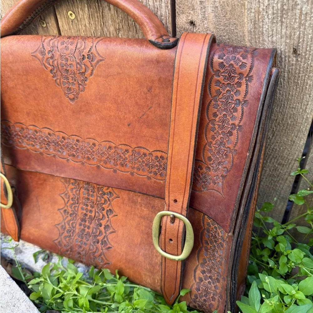 Vintage Western Floral Hand Tooled Leather Briefcase / Messenger Bag